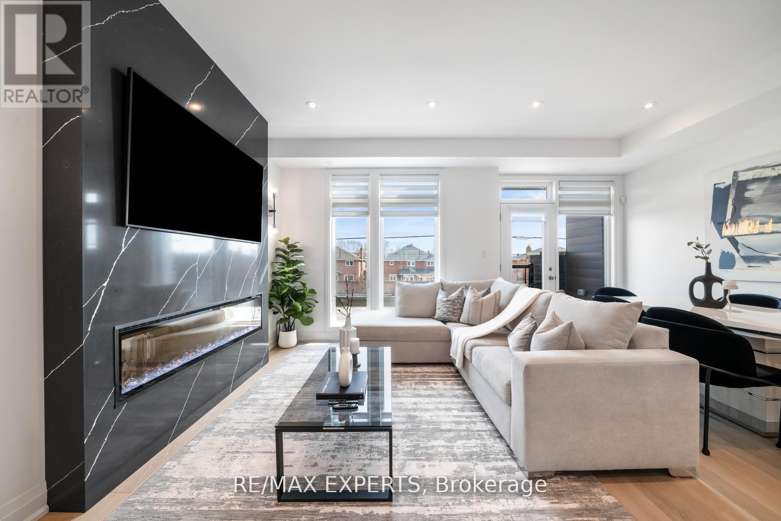 13 Shatner Turnabout Crescent, Vaughan, Ontario  L4L 0M4 - Photo 8 - N12163373