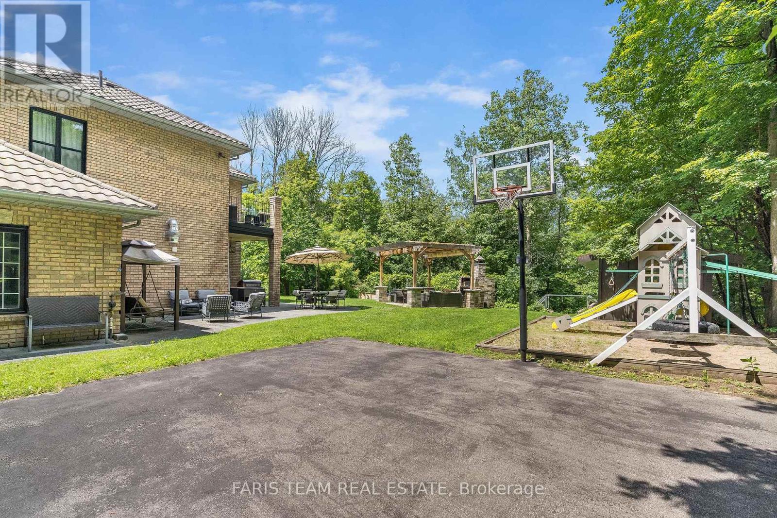 1826 Quantz Crescent, Innisfil, Ontario  L9S 1X2 - Photo 42 - N12160557