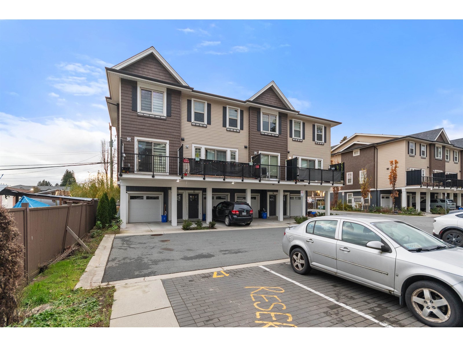Property at 13 1950 SALTON ROAD image 3