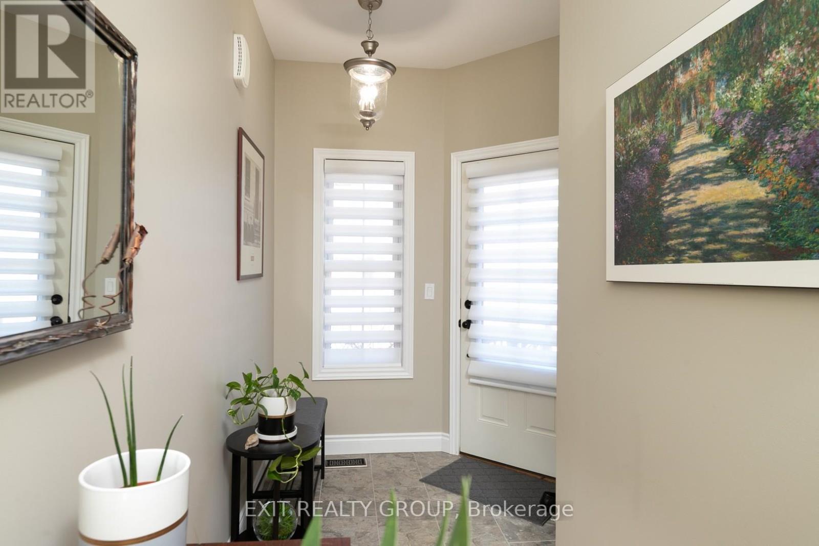 19 Berwick Street, Stirling-Rawdon, Ontario  K0K 3E0 - Photo 8 - X12163421