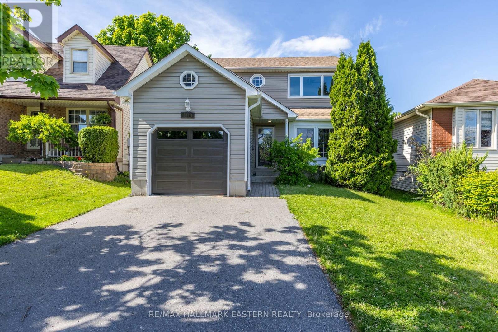1118 HUNTINGTON CIRCLE, Peterborough West, Ontario