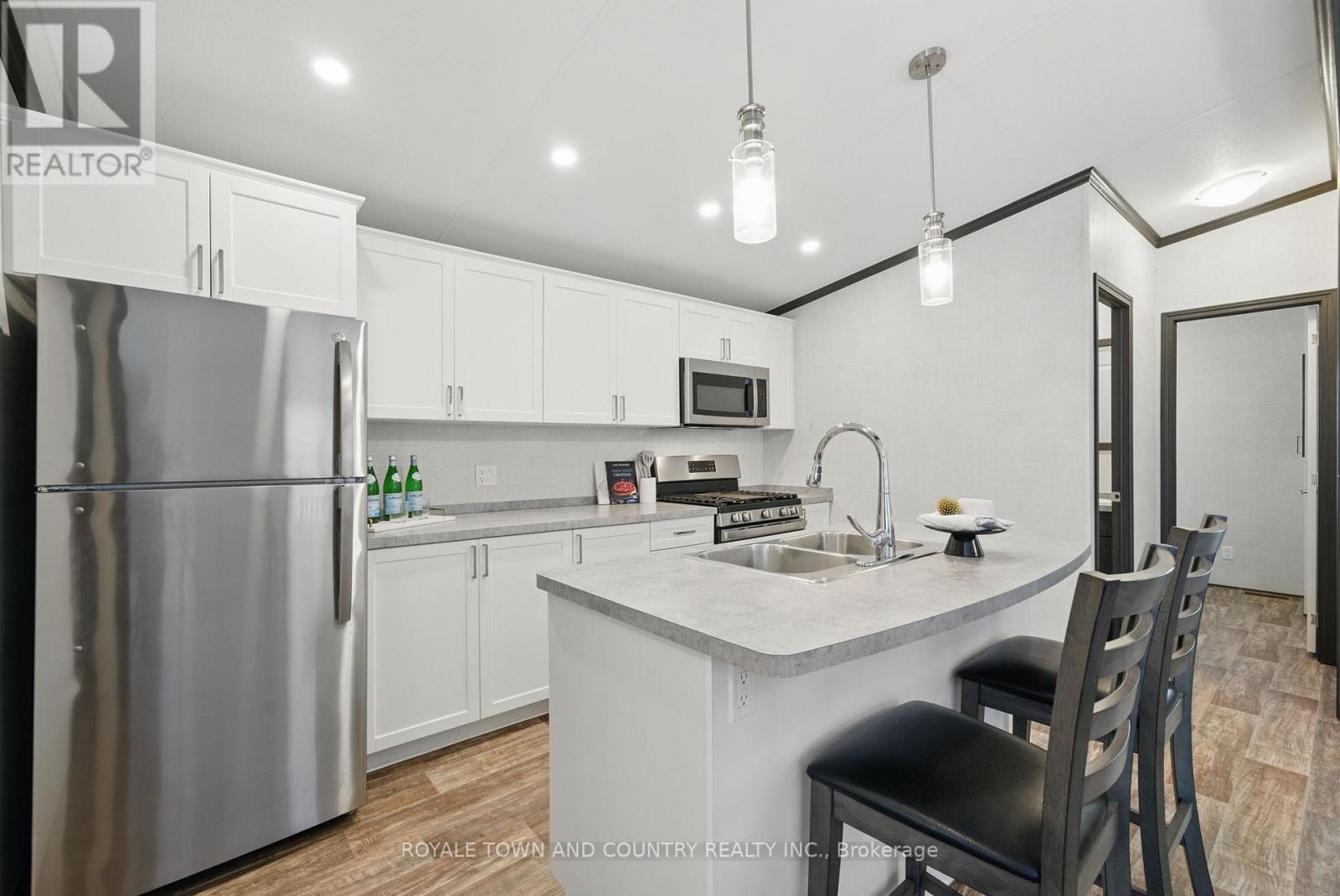 #87 - 657 Thunder Bridge Road, Kawartha Lakes, Ontario  K9V 4R1 - Photo 9 - X12163522