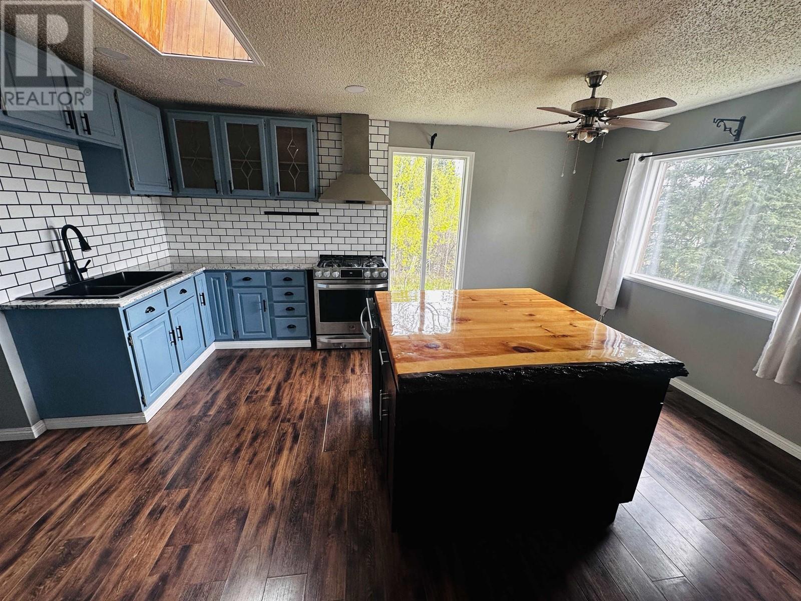 914 Torikka Drive, Burns Lake, British Columbia  V0J 1E0 - Photo 19 - R3005481