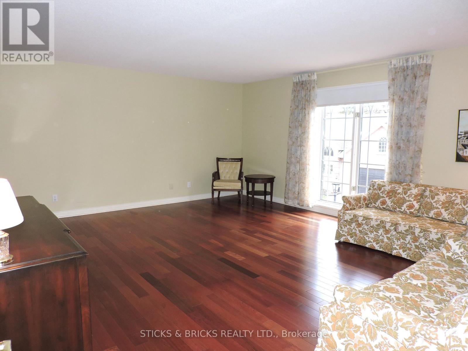 16 - 4667 Portage Road W, Niagara Falls (Cherrywood), Ontario  L2E 6A9 - Photo 24 - X12027980