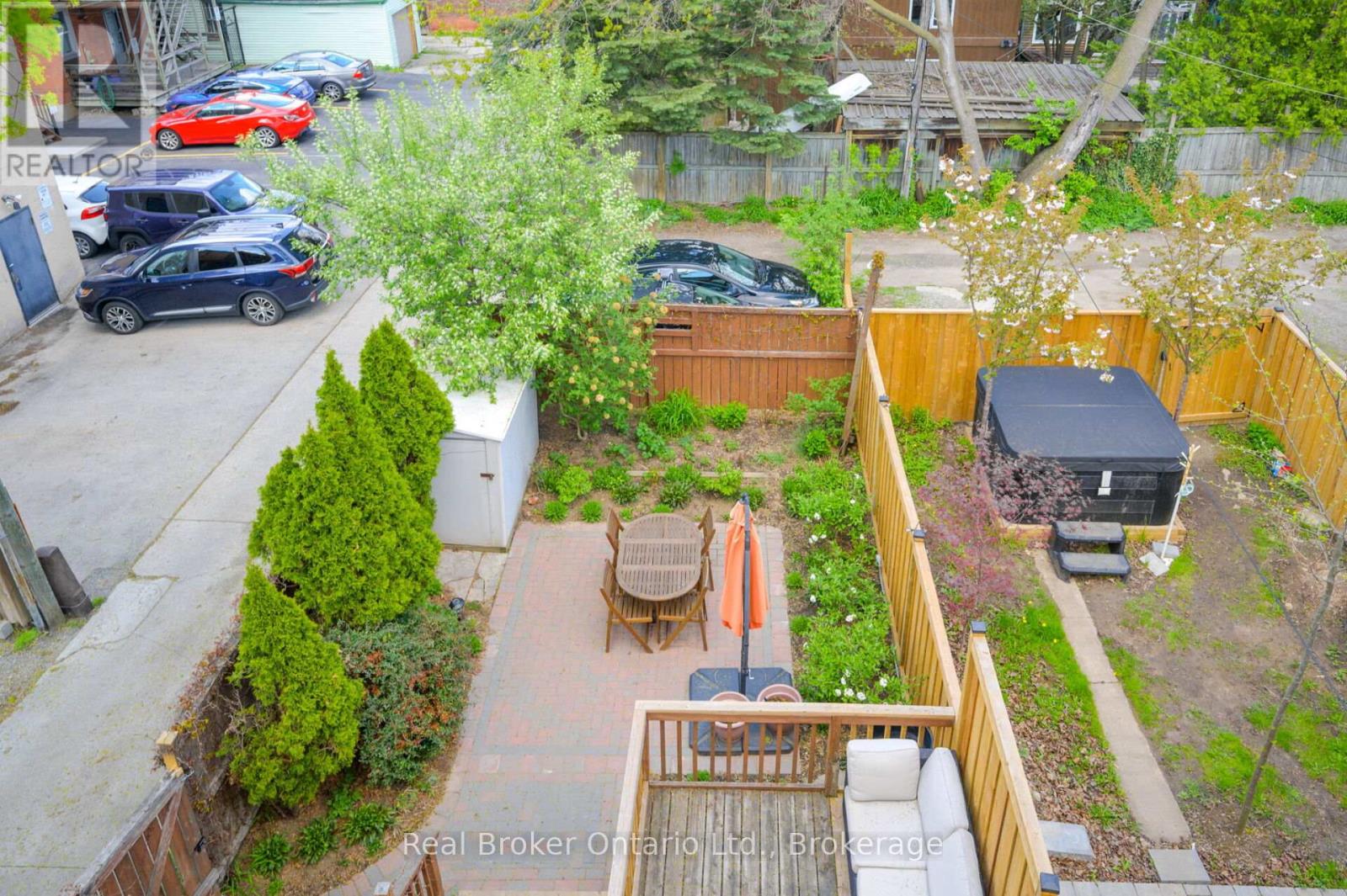 300 Charlton Avenue W, Hamilton, Ontario  L8P 2E5 - Photo 29 - X12163512