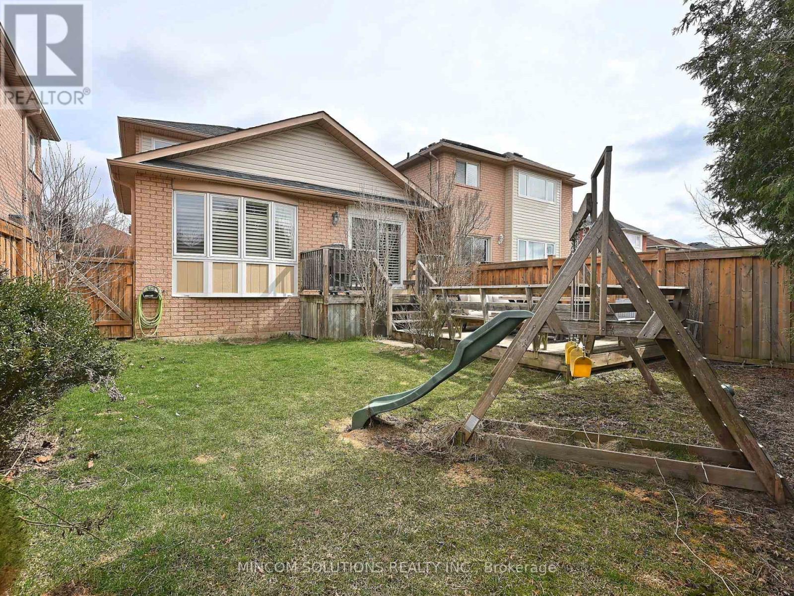 7178 Black Walnut Trail, Mississauga, Ontario  L5N 7N5 - Photo 37 - W12163376