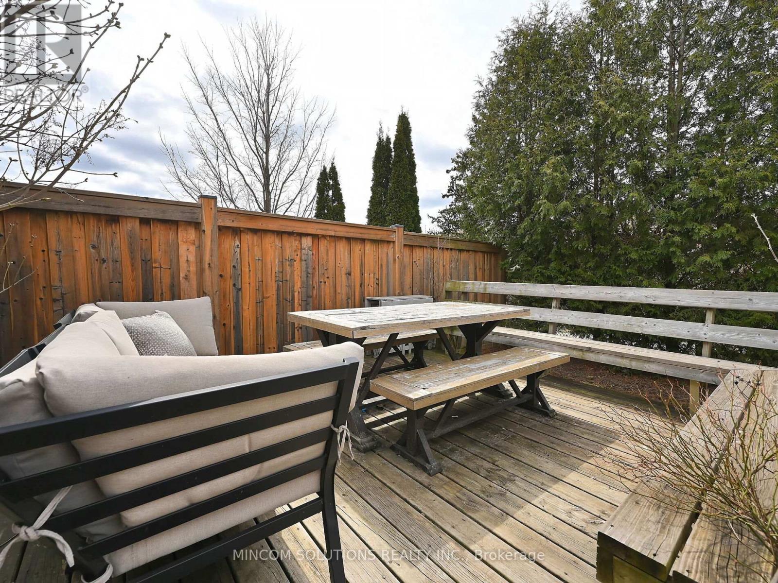 7178 Black Walnut Trail, Mississauga, Ontario  L5N 7N5 - Photo 38 - W12163376