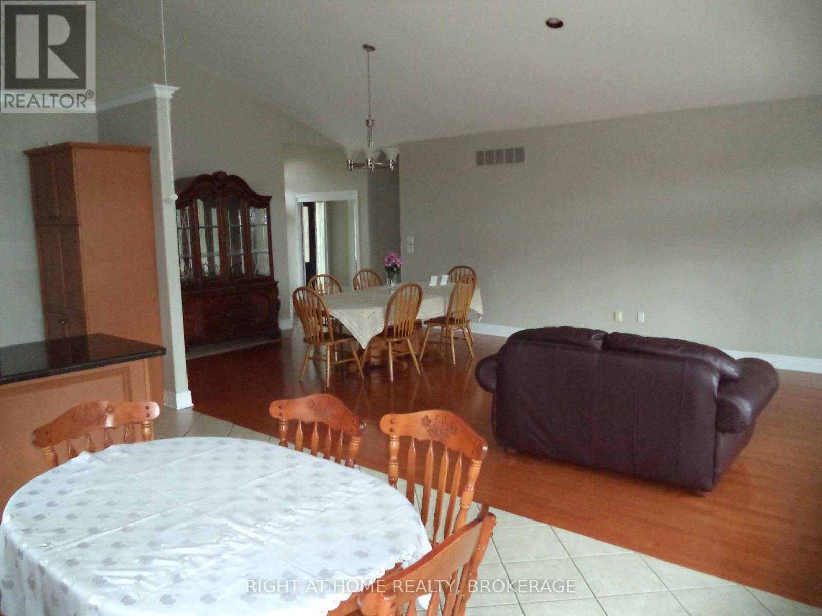 48 Nicholas Drive, St. Catharines, Ontario  L2C 4C5 - Photo 17 - X12163428