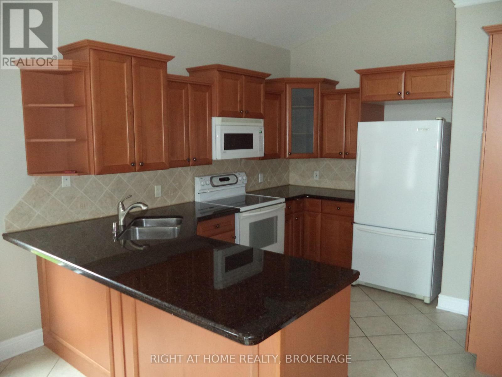 48 Nicholas Drive, St. Catharines, Ontario  L2C 4C5 - Photo 19 - X12163428