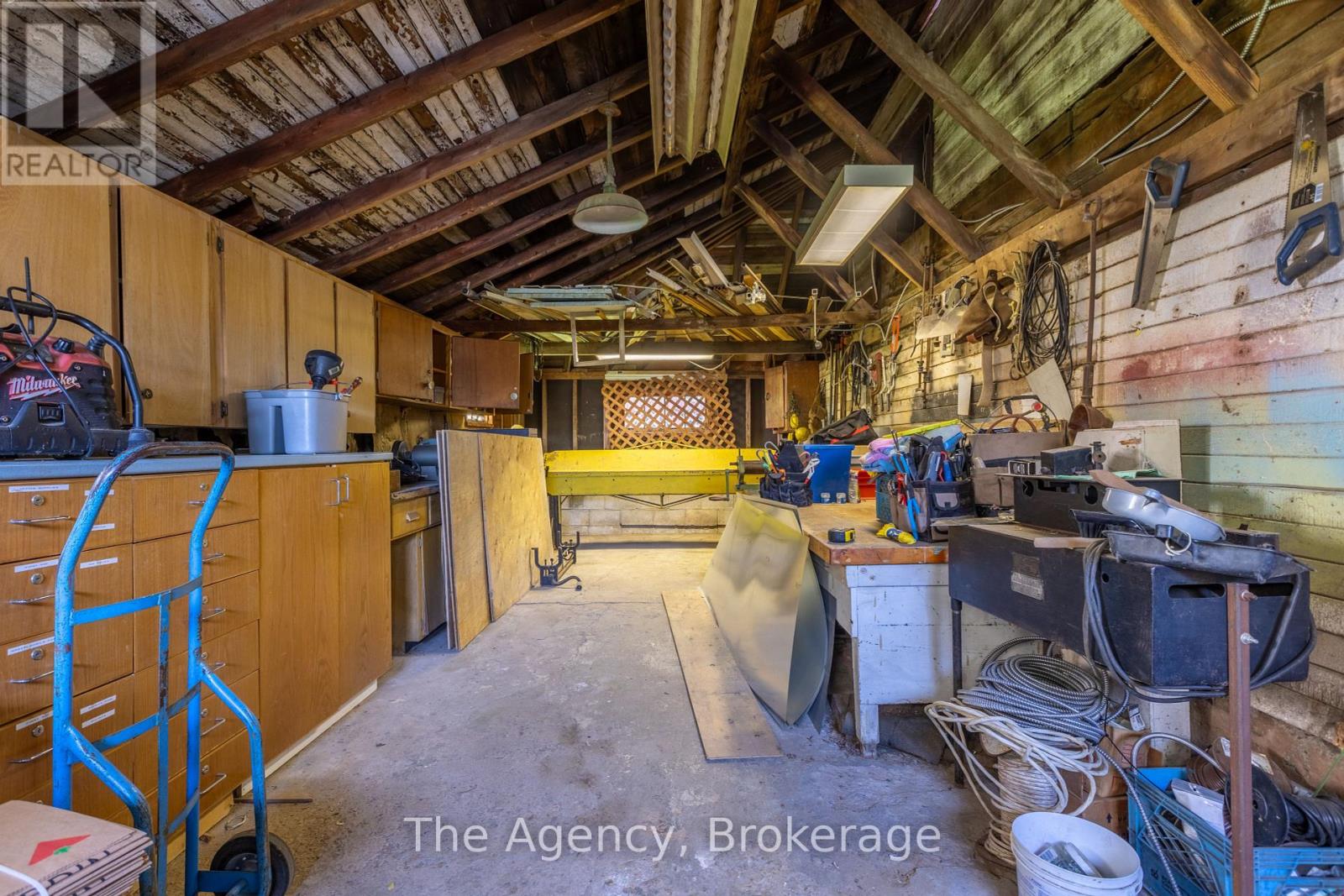 511 Canboro Road, Pelham (Fenwick), Ontario  L0S 1C0 - Photo 14 - X12163516
