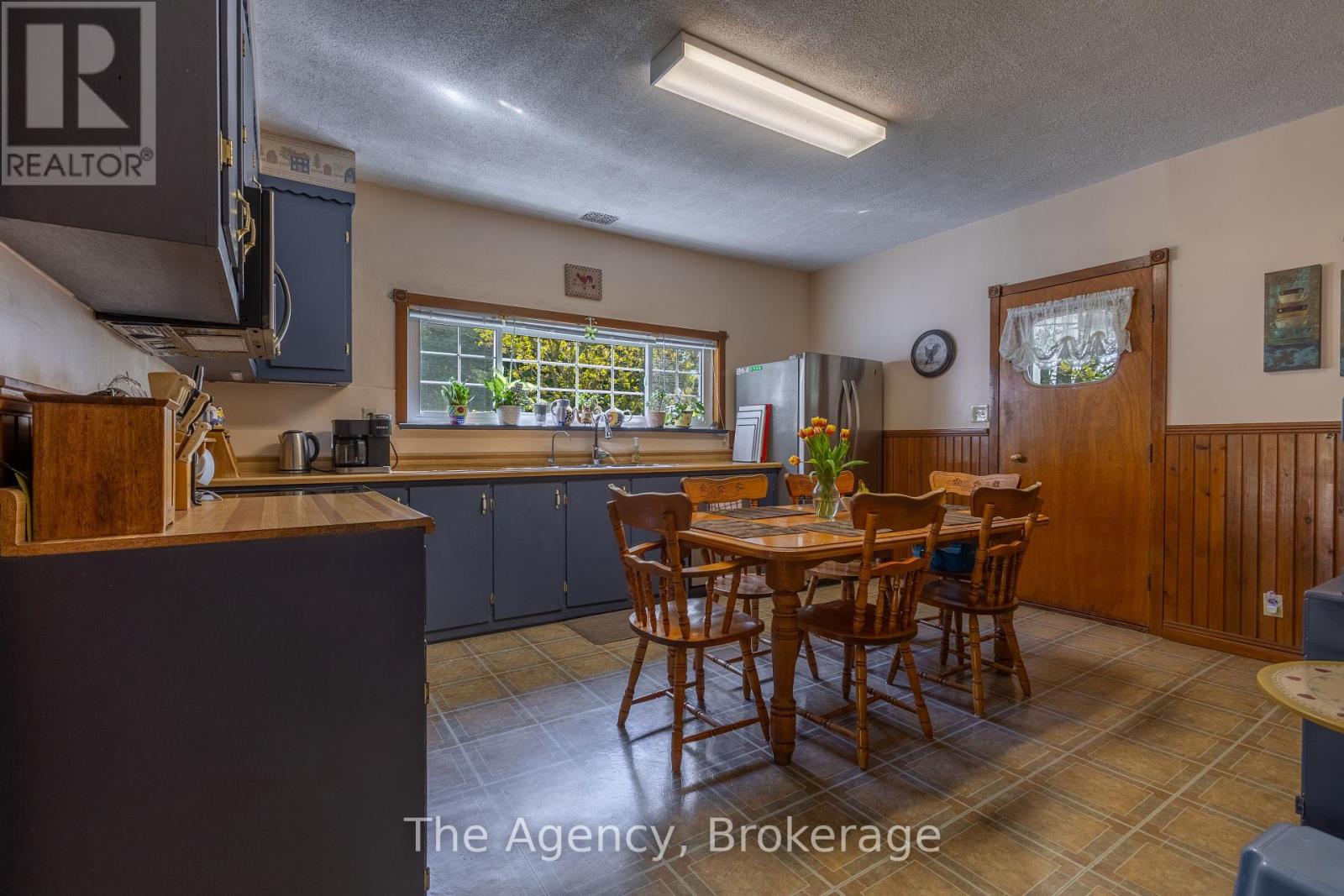 511 Canboro Road, Pelham (Fenwick), Ontario  L0S 1C0 - Photo 30 - X12163516