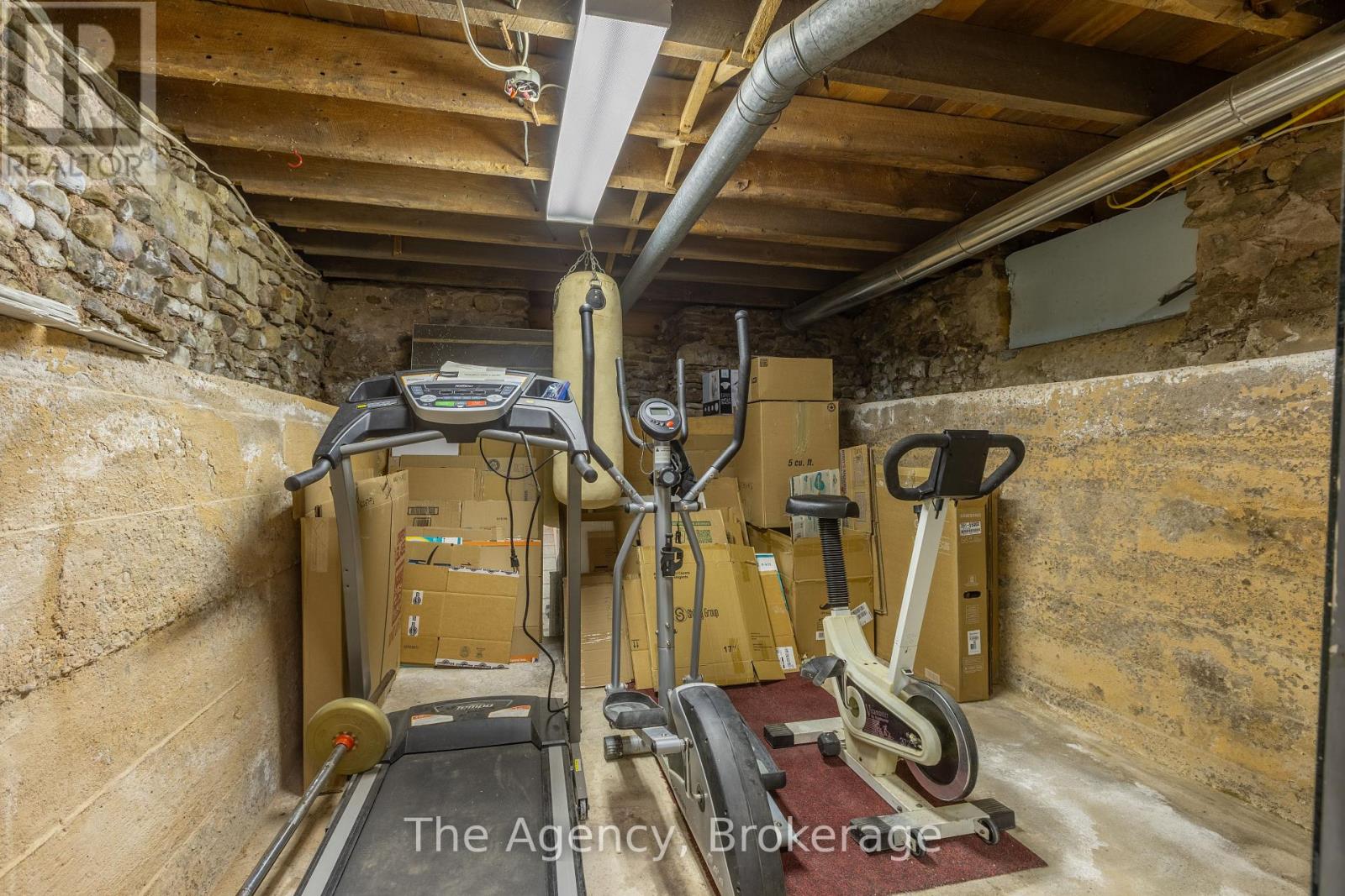 511 Canboro Road, Pelham, Ontario  L0S 1C0 - Photo 42 - X12163516