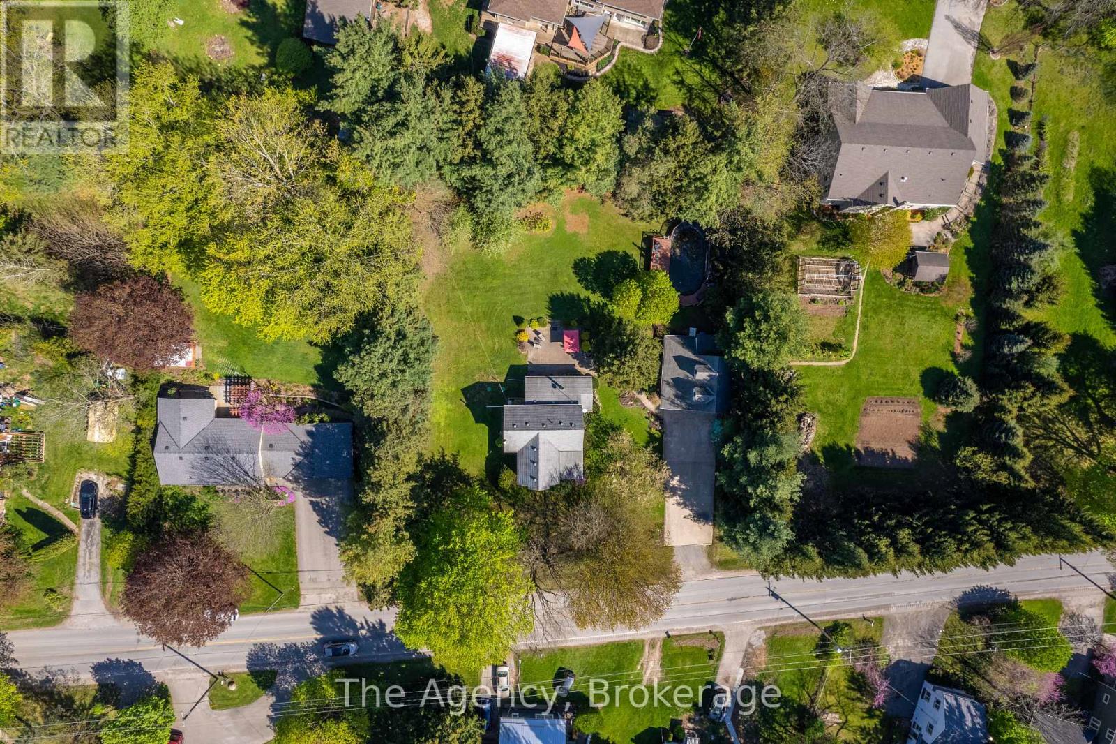 511 Canboro Road, Pelham (Fenwick), Ontario  L0S 1C0 - Photo 45 - X12163516