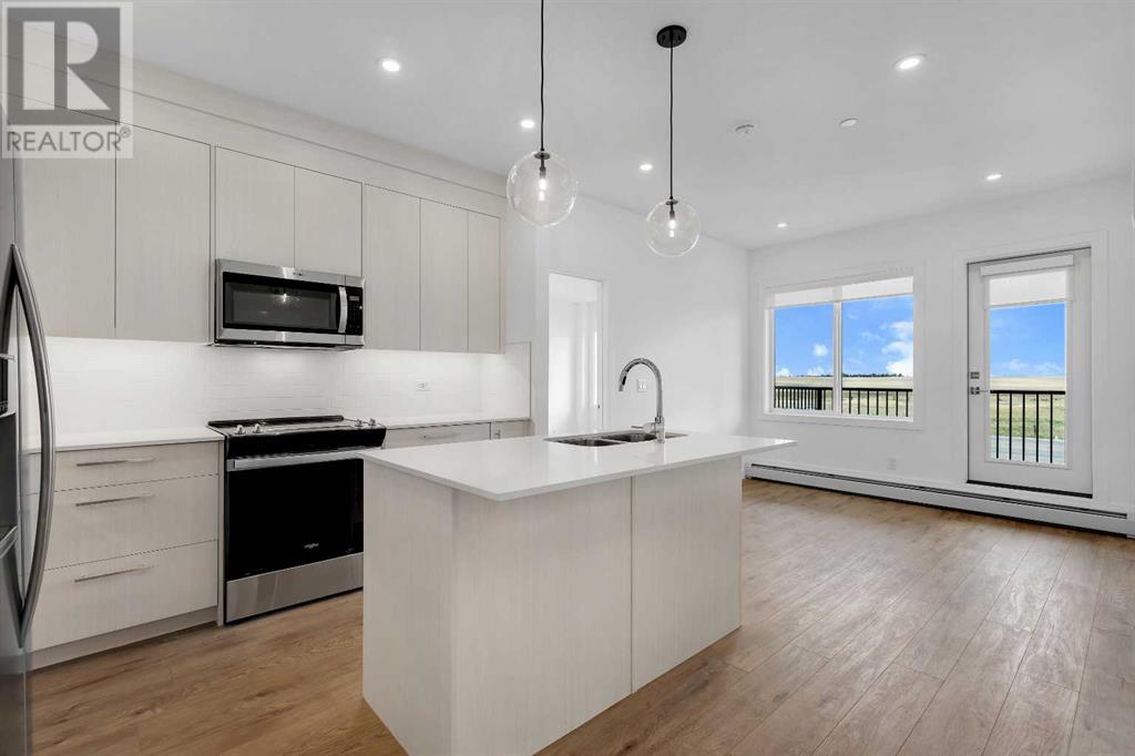 Property at 4215, 6 Merganser Drive W image 4