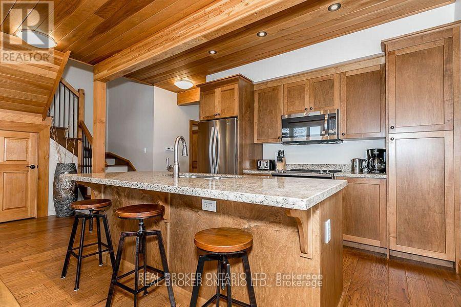 1b - 1841 Muskoka Road 118 W, Muskoka Lakes, Ontario  P1L 1W8 - Photo 5 - X12163365