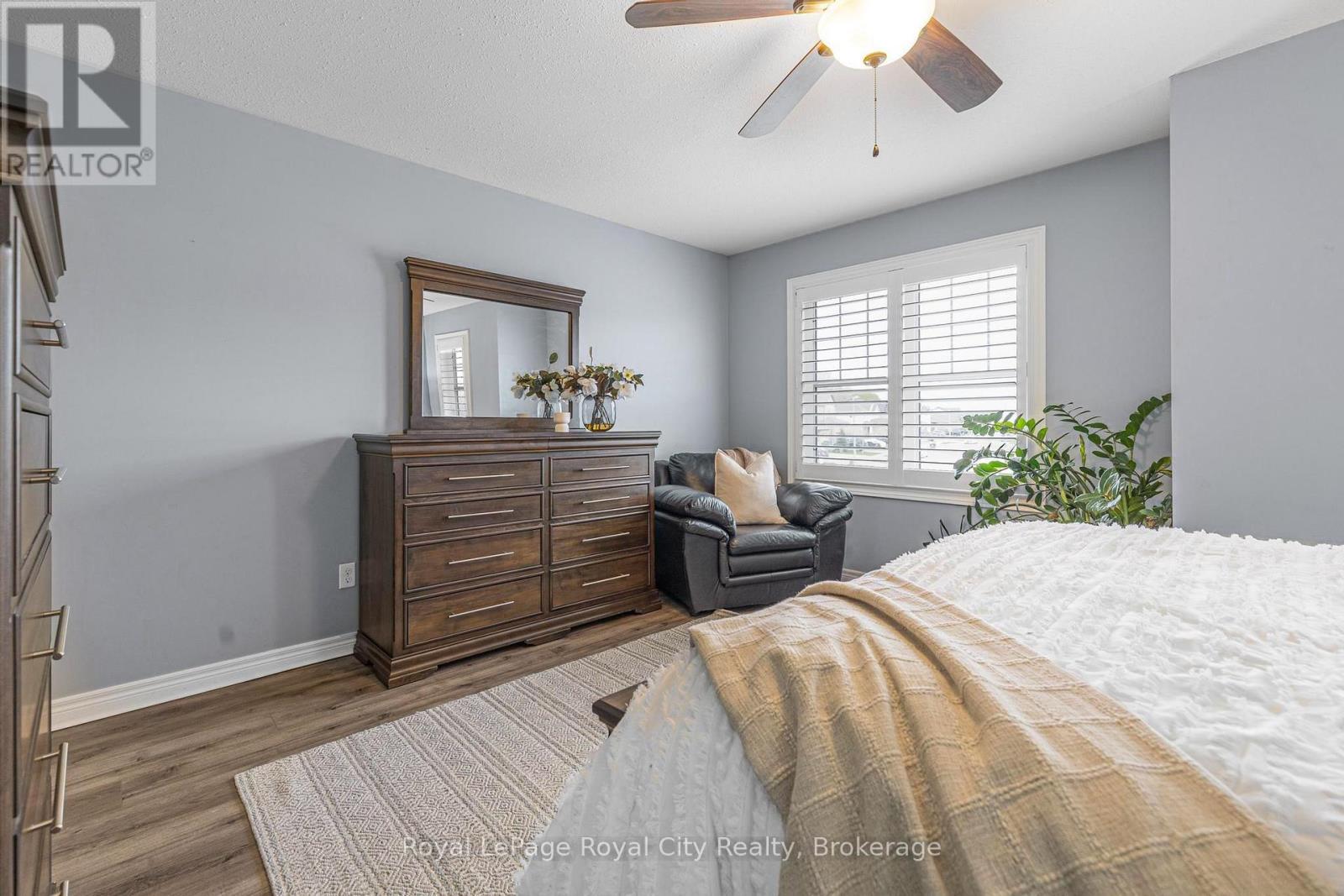 38 Marshall Drive, Guelph, Ontario  N1E 0K7 - Photo 14 - X12163416