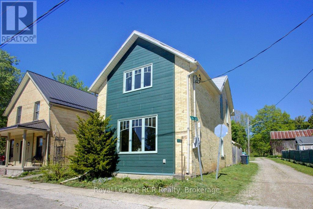392047 Grey Rd 109 Road, Southgate, Ontario  N0G 2A0 - Photo 3 - X12163469