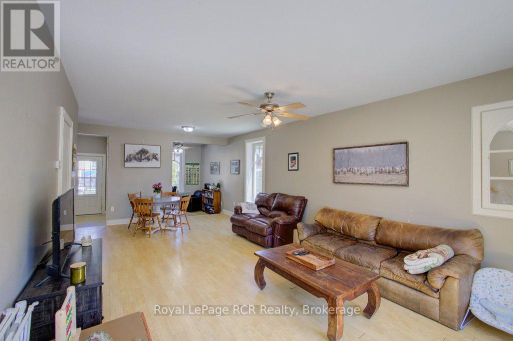 392047 Grey Rd 109 Road, Southgate, Ontario  N0G 2A0 - Photo 7 - X12163469