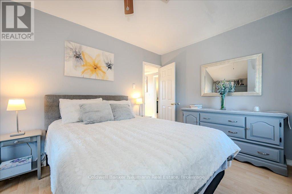 22 Simcoe Street, Guelph, Ontario  N1E 3B8 - Photo 23 - X12163525