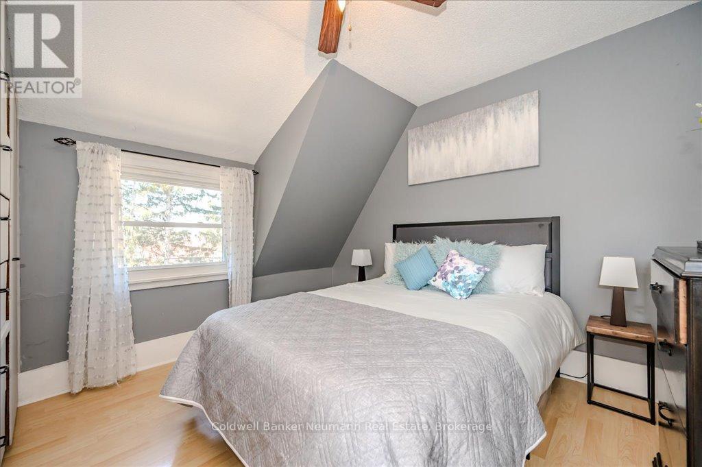 22 Simcoe Street, Guelph, Ontario  N1E 3B8 - Photo 24 - X12163525