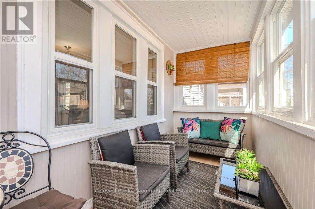 Property at 22 SIMCOE STREET image 5
