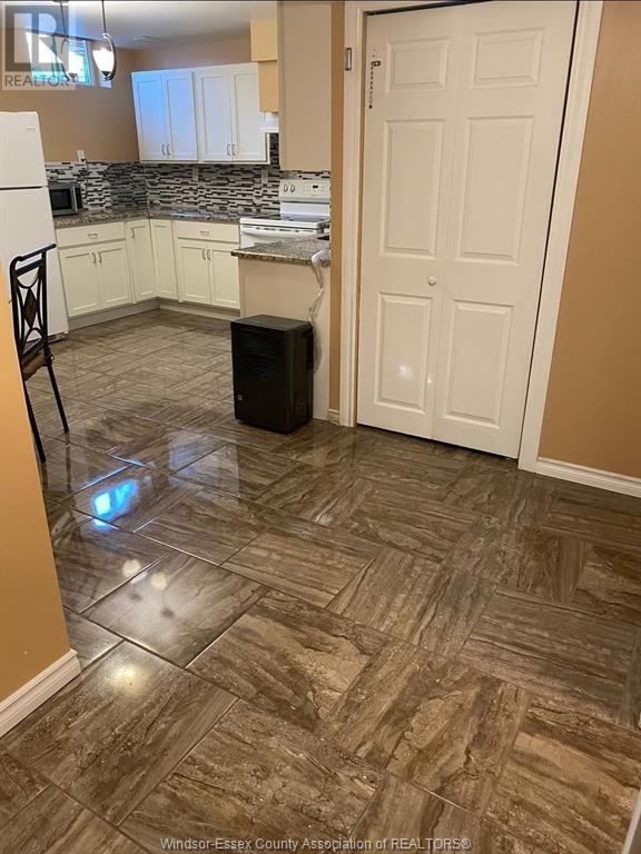 1694 Kenora Unit# Lower, Windsor, Ontario  N9B 3X7 - Photo 9 - 25012729
