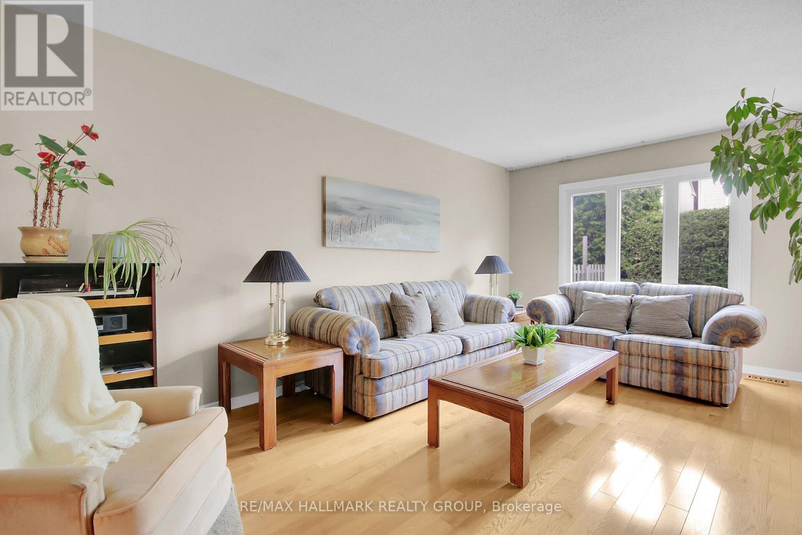 26 Raftus Square, Ottawa, Ontario  K2J 1J3 - Photo 13 - X12163385