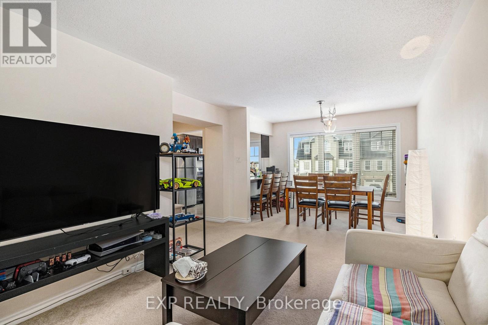 527 Snow Goose Street, Ottawa, Ontario  K2J 0T3 - Photo 11 - X12163398