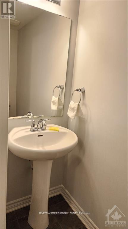409 Rosingdale Street, Ottawa, Ontario  K2M 0L8 - Photo 5 - X12163413