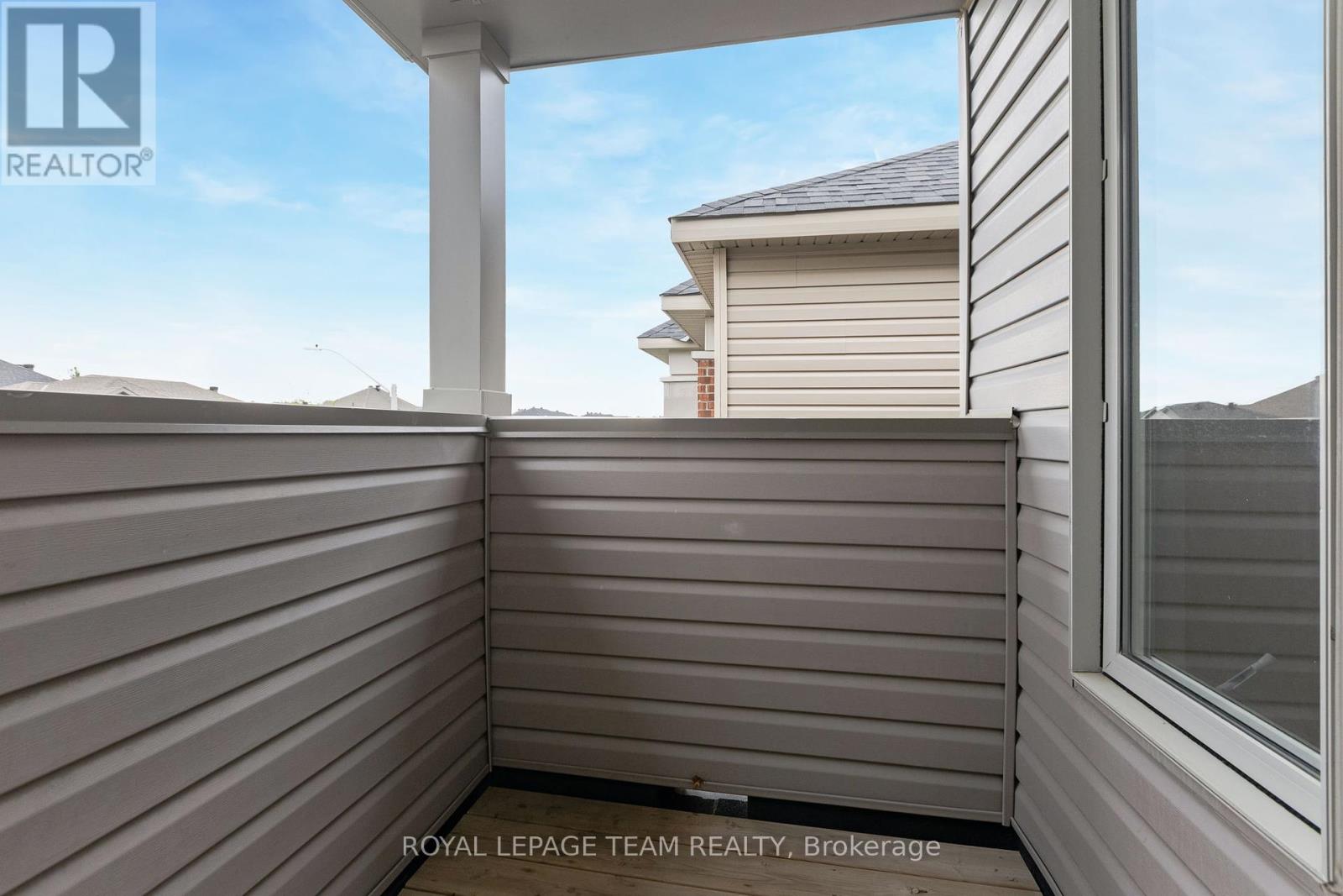 633 Parade Drive, Ottawa, Ontario  K2S 0X8 - Photo 38 - X12163532