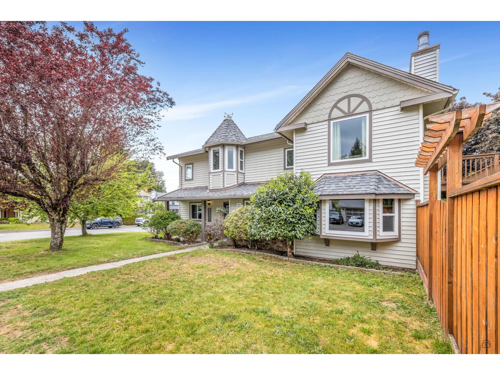 Property at 20981 93A AVENUE image 4