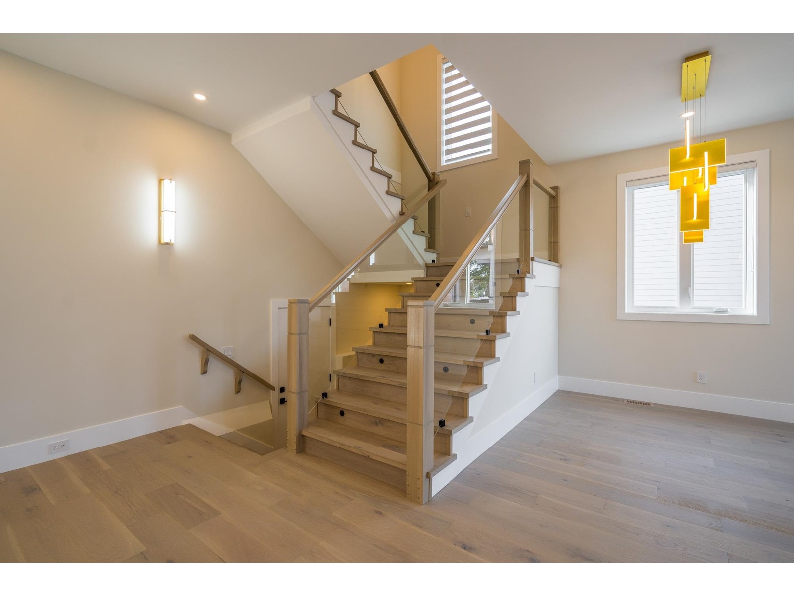 16548 22 Avenue, Surrey, British Columbia  V3Z 0V6 - Photo 11 - R3004722