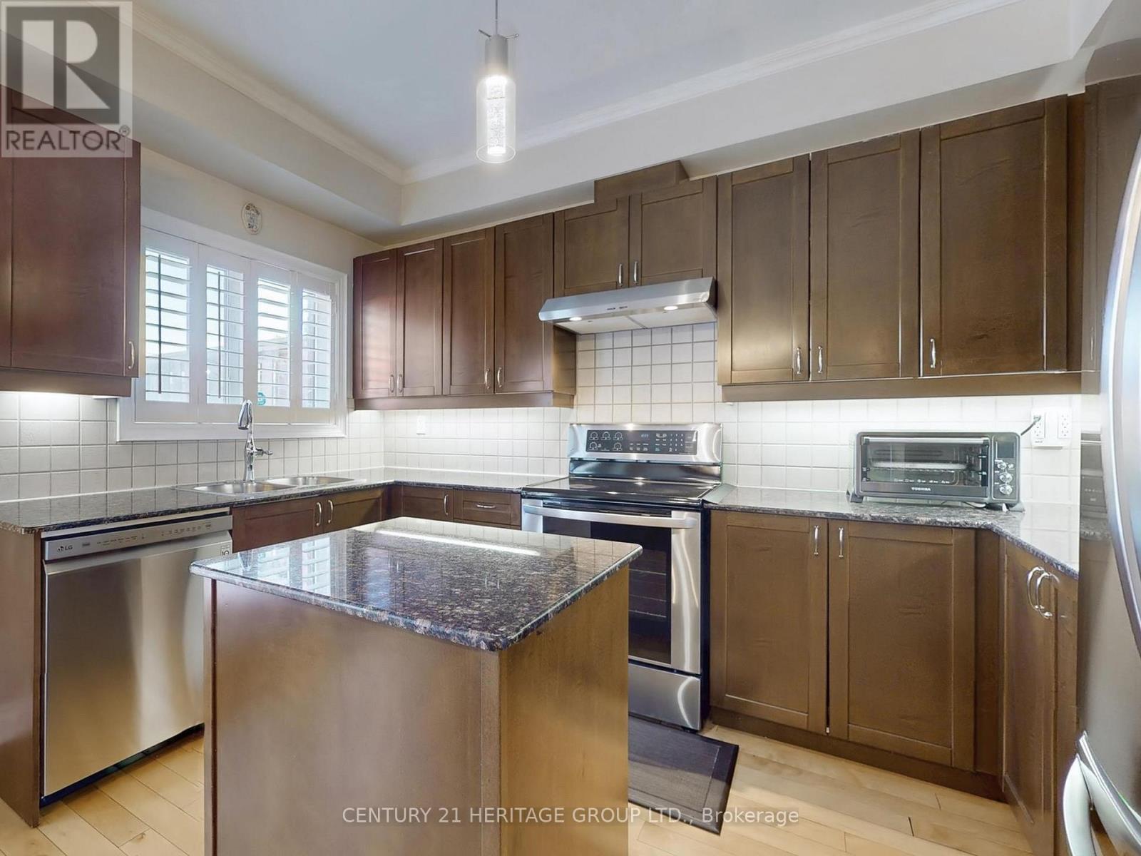 127 Mill Road, Toronto, Ontario  M9C 1X9 - Photo 12 - W12162832
