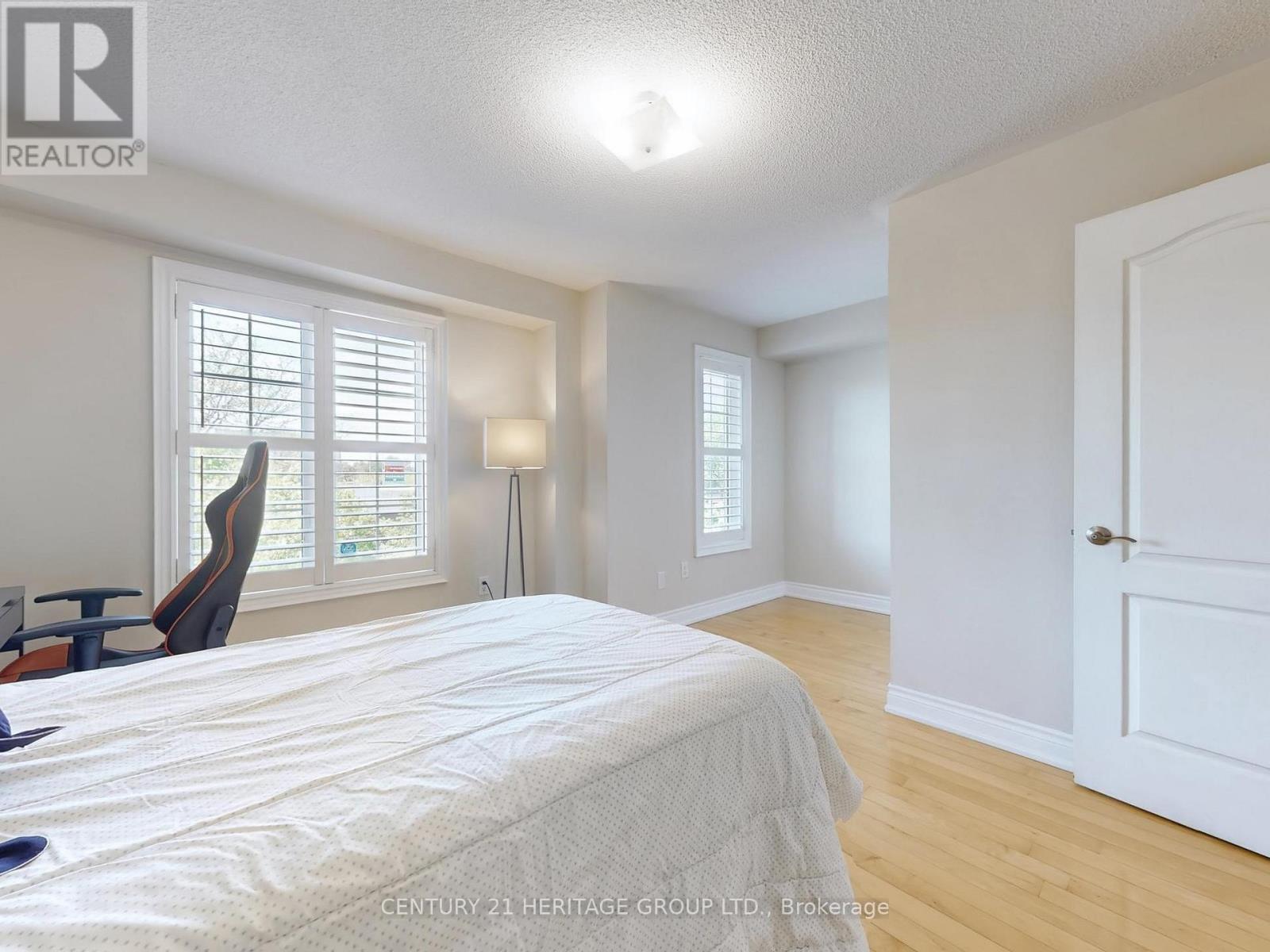 127 Mill Road, Toronto, Ontario  M9C 1X9 - Photo 26 - W12162832