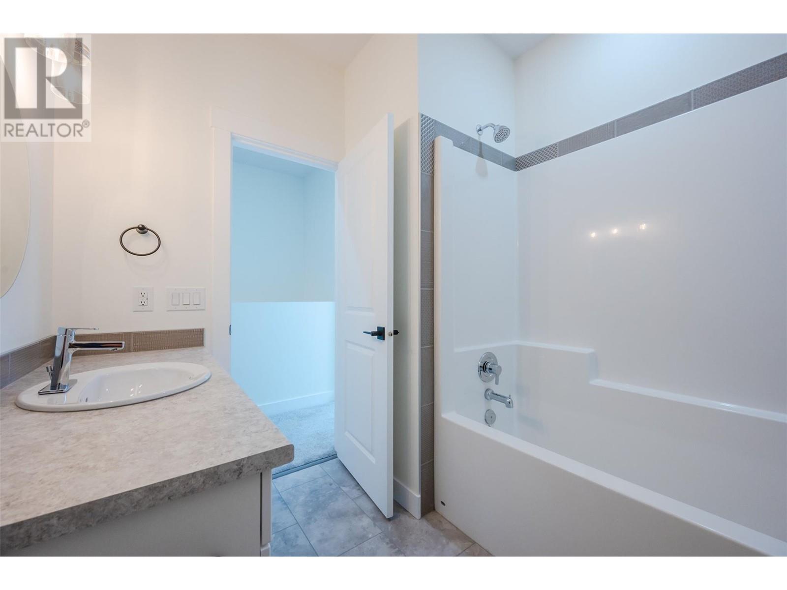 11610 Victoria Road S Unit# 102, Summerland, British Columbia  V0H 1Z2 - Photo 28 - 10348816