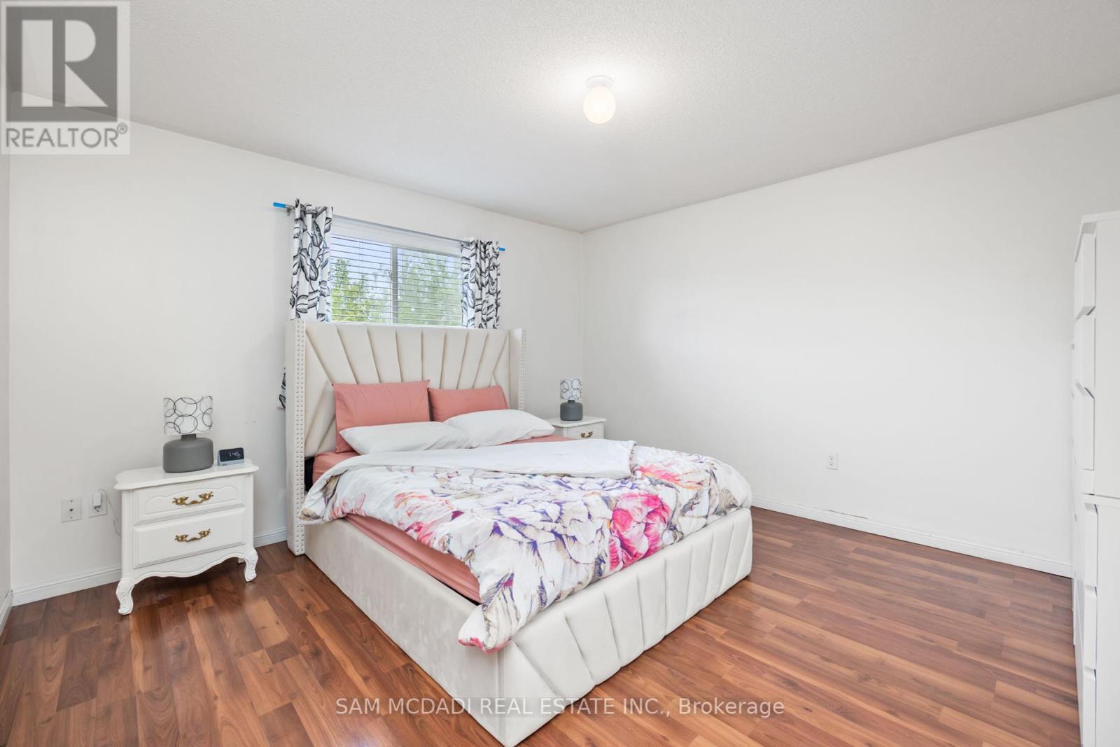 988 Delgado Drive, Mississauga, Ontario  L5V 2S3 - Photo 21 - W12149599