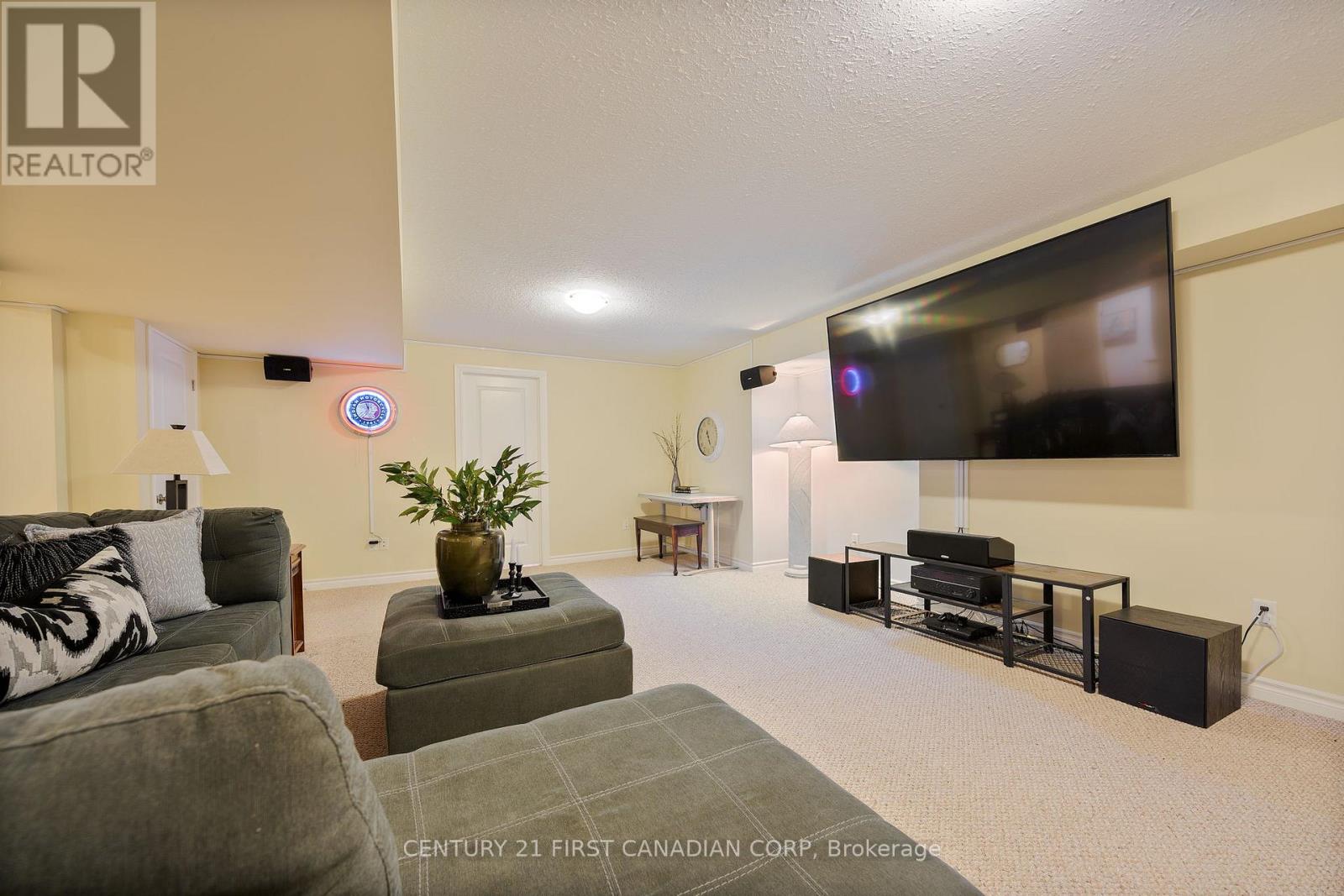 14 Oakwood Links Lane, Lambton Shores, Ontario  N0M 1T0 - Photo 28 - X11924987