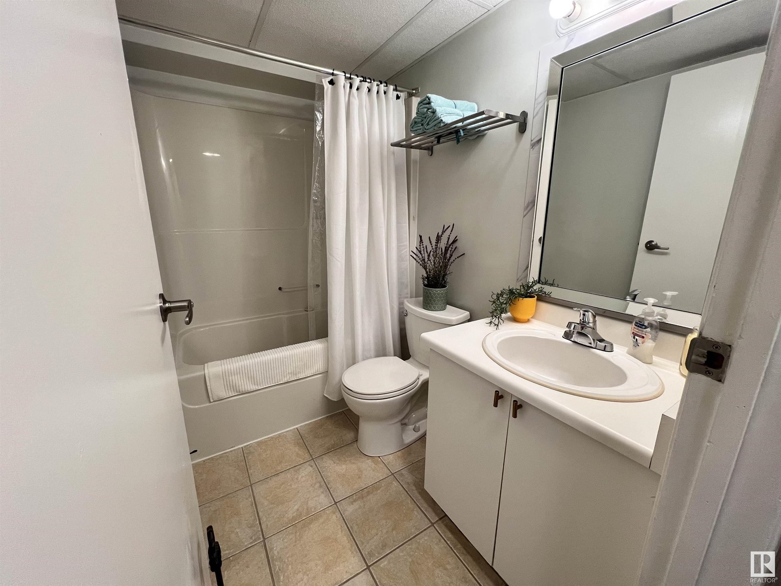 #102 11825 71 St Nw, Edmonton, Alberta  T5B 1W4 - Photo 6 - E4428479