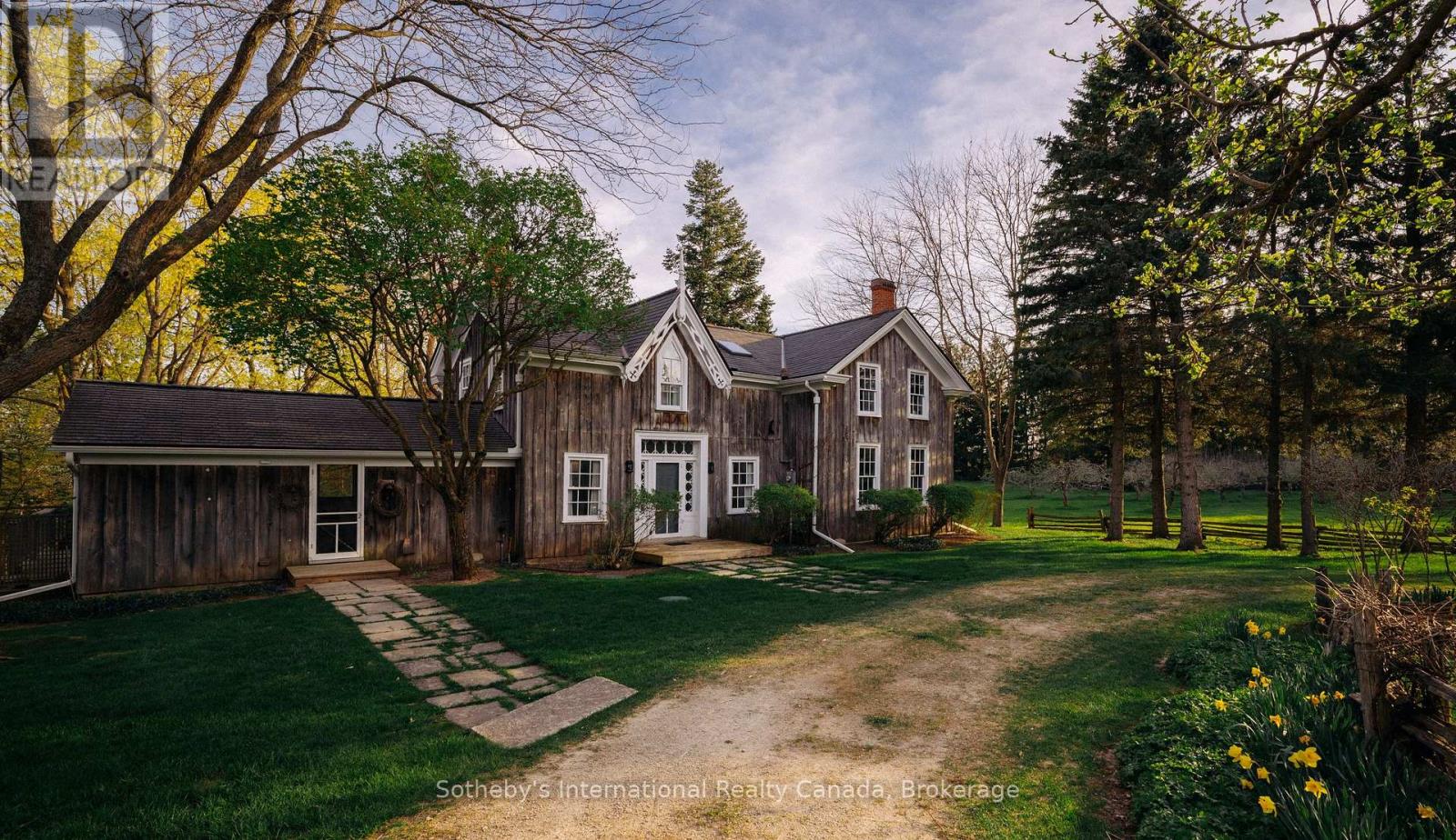 47014 Old Mail Road, Grey Highlands, Ontario N4L 1W7 - Photo 2 - X12150434