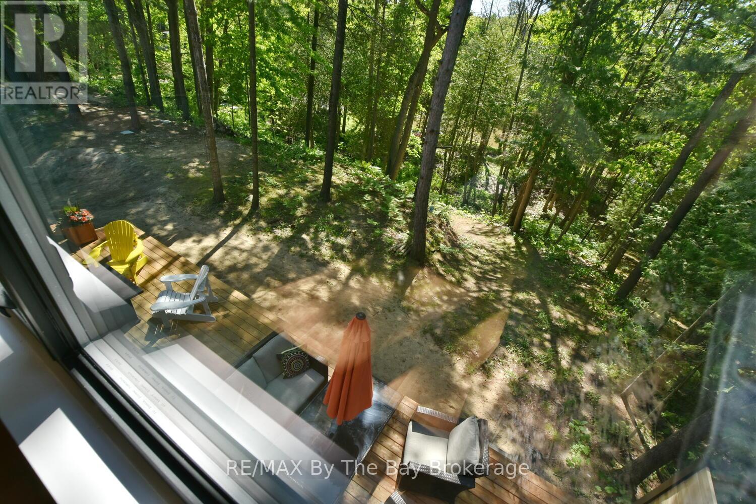 183 Woodland Drive, Wasaga Beach, Ontario  L9Z 2V4 - Photo 28 - S12010935