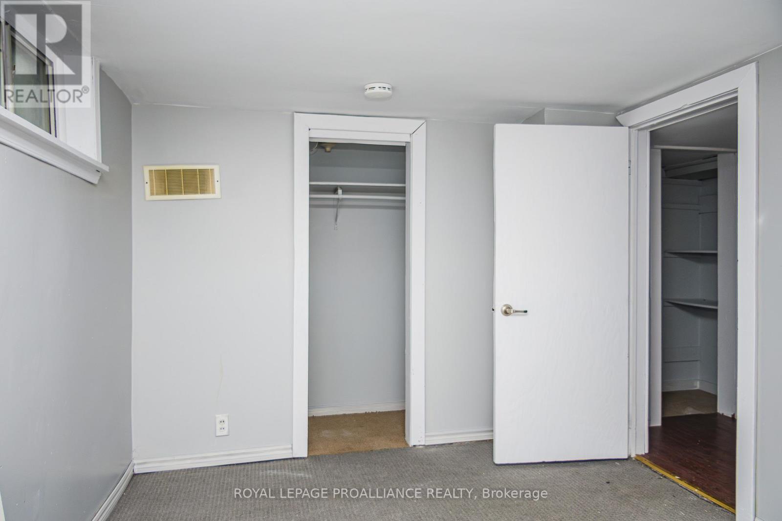 B - 83 Lorne Avenue, Quinte West, Ontario  K8V 5B8 - Photo 6 - X12163662