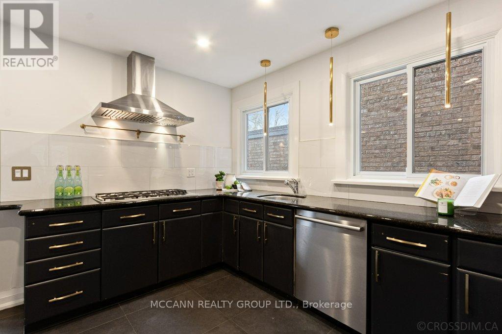 97 Bocastle Avenue, Toronto, Ontario  M4N 2S5 - Photo 13 - C12163393