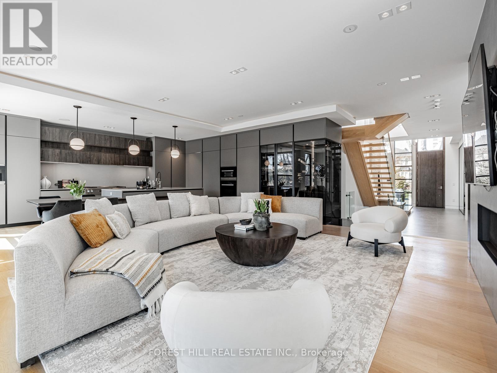 77 Risebrough Avenue, Toronto, Ontario  M2M 2E2 - Photo 19 - C12163442