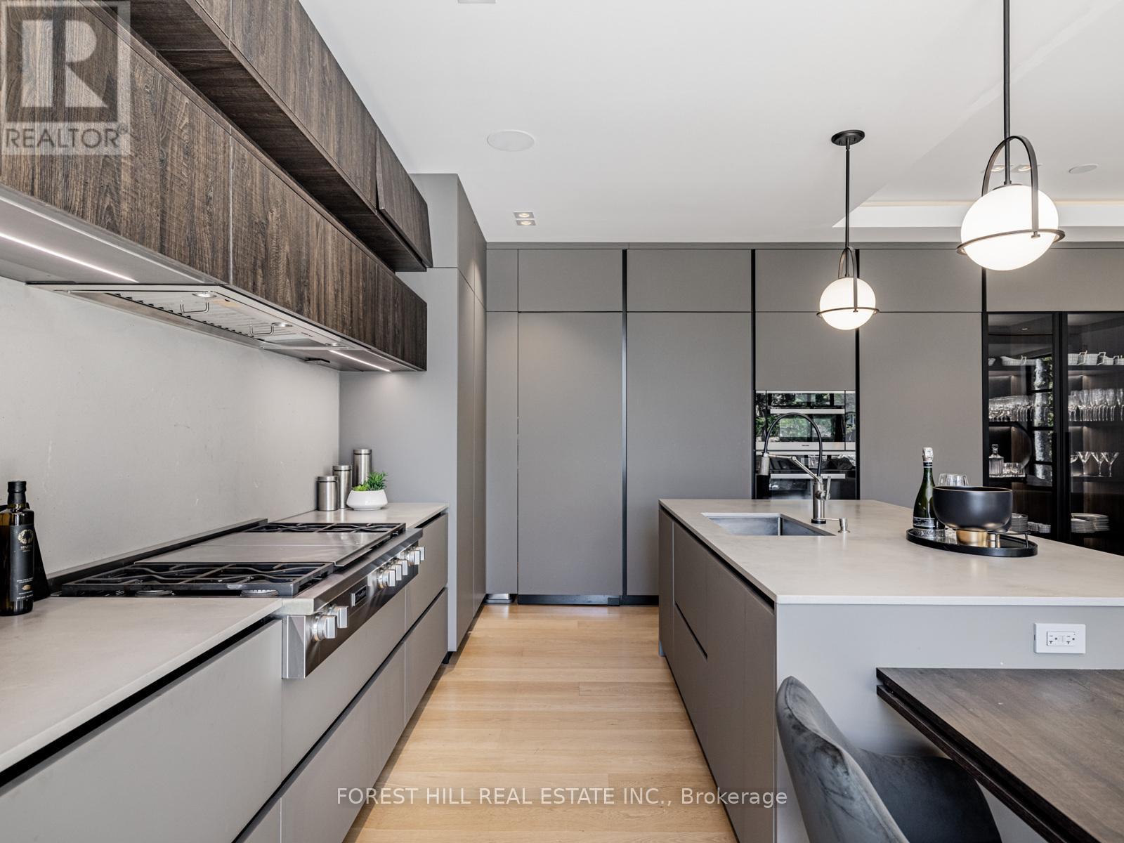 77 Risebrough Avenue, Toronto, Ontario  M2M 2E2 - Photo 24 - C12163442