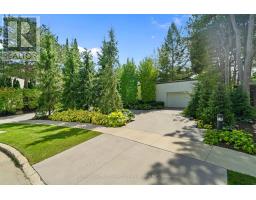 25 MISTY CRESCENT, Toronto, Ontario