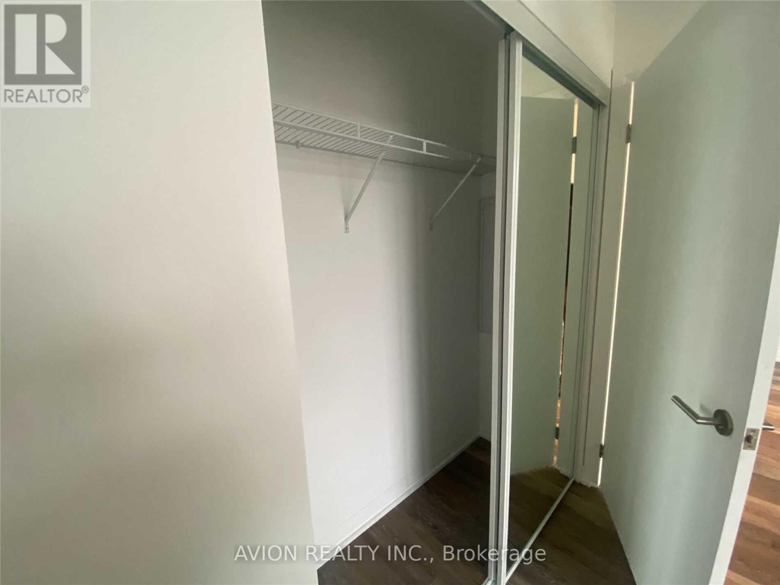 501 - 75 Canterbury Place, Toronto, Ontario  M2N 0L2 - Photo 8 - C12163538