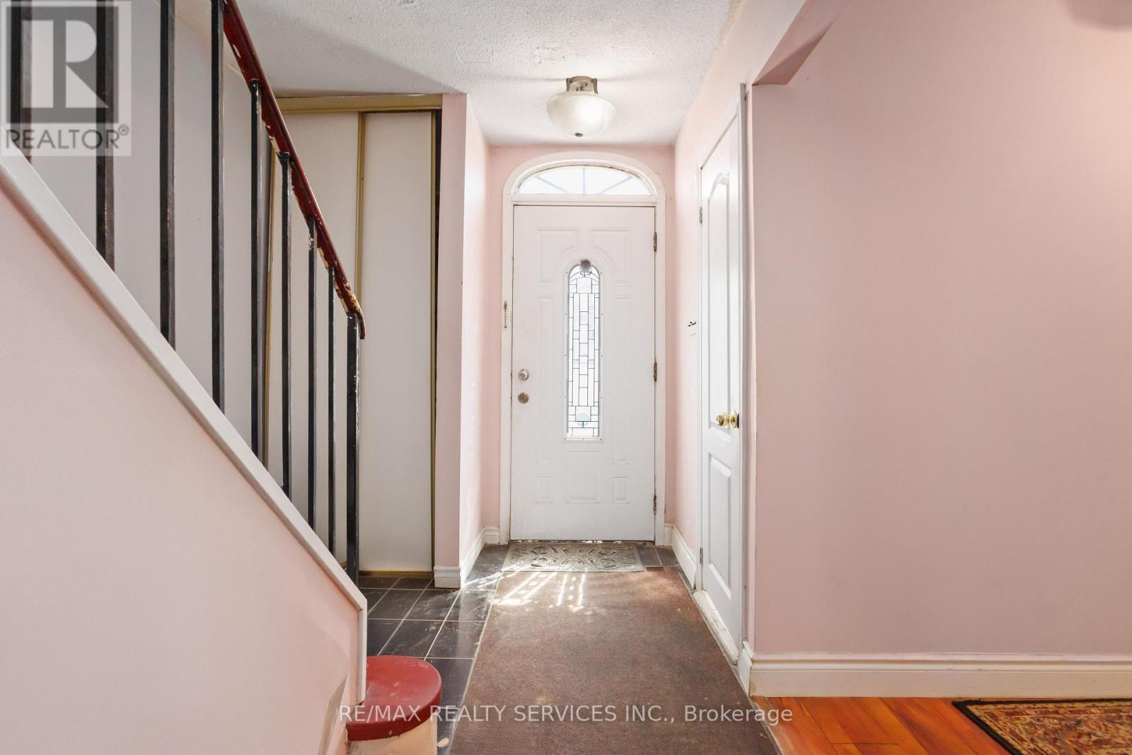 28 - 2075 Warden Avenue, Toronto, Ontario  M1T 3R1 - Photo 3 - E12163513