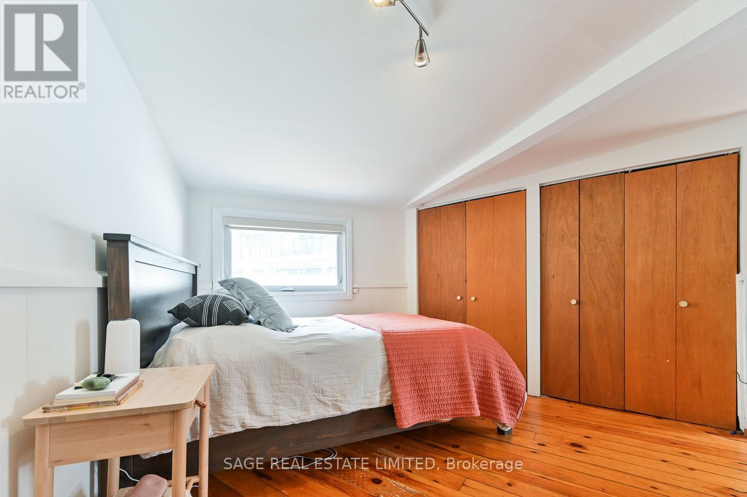 216 Balsam Avenue, Toronto, Ontario  M4E 3C5 - Photo 19 - E12163560