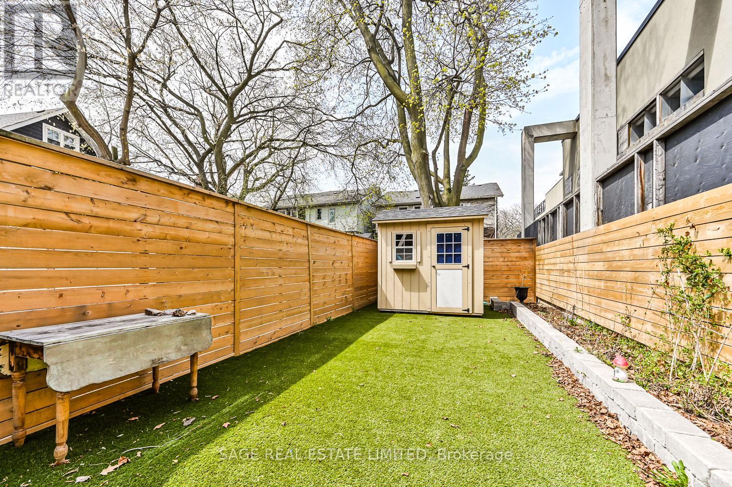 216 Balsam Avenue, Toronto, Ontario  M4E 3C5 - Photo 20 - E12163560
