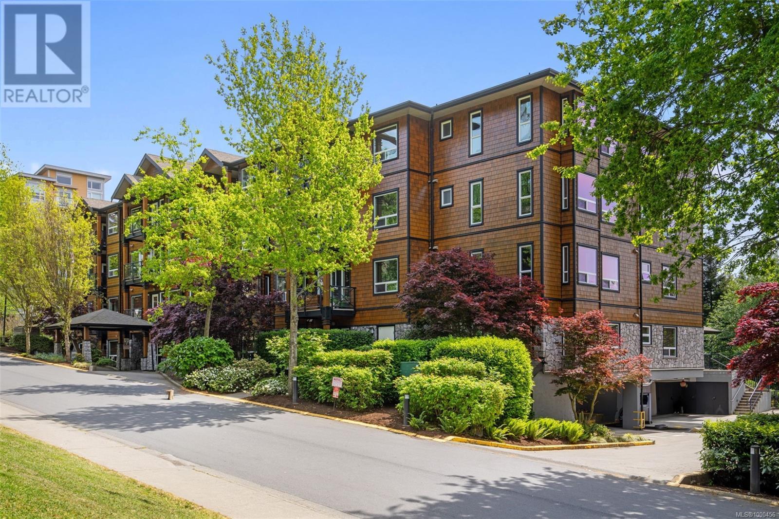 210 201 Nursery Hill Dr, View Royal, British Columbia